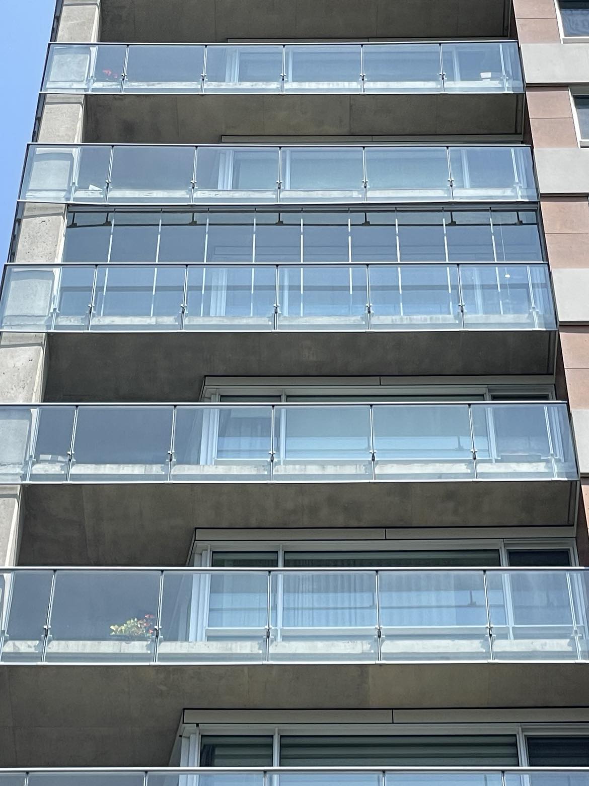 Rideaux en verre pour balcon
