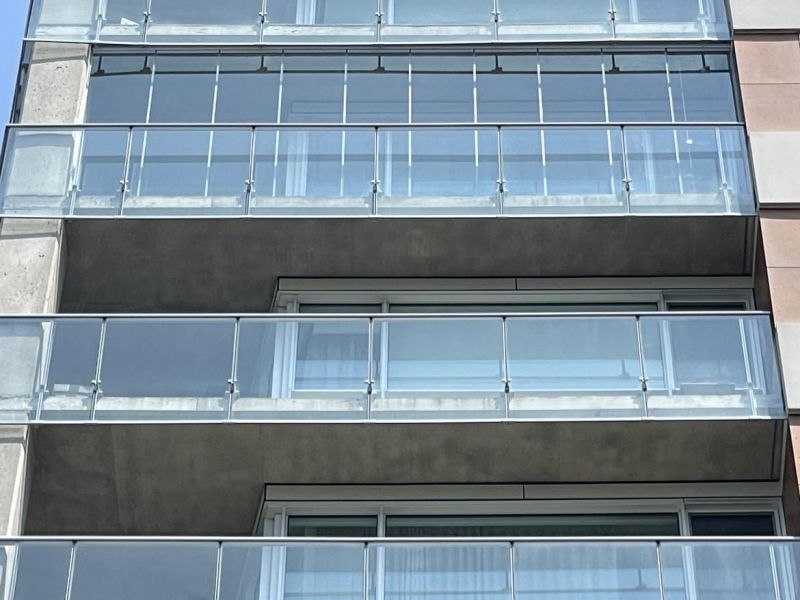 Rideaux en verre pour balcon